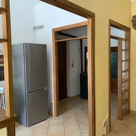 Per Sette Persone 8 Km Dal Mare. Apartment